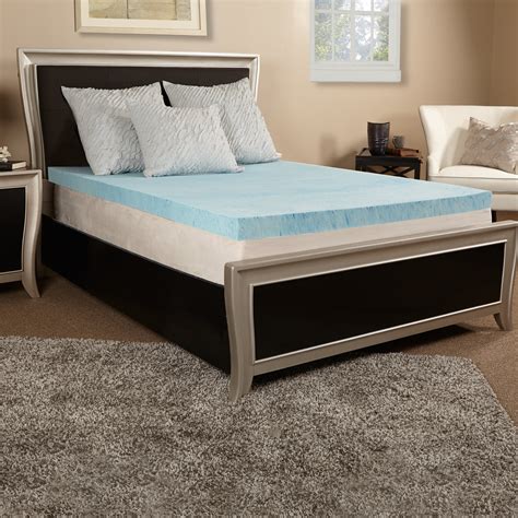 Memory foam mattress comparison, we discuss these two popular mattress types to help you find your next bed. Luxury Solutions 4" Gel Memory Foam Mattress Topper ...