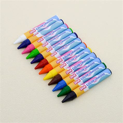 12 Colors Professional Non Toxic Kids Drawing Crayon Assorted Color Oil