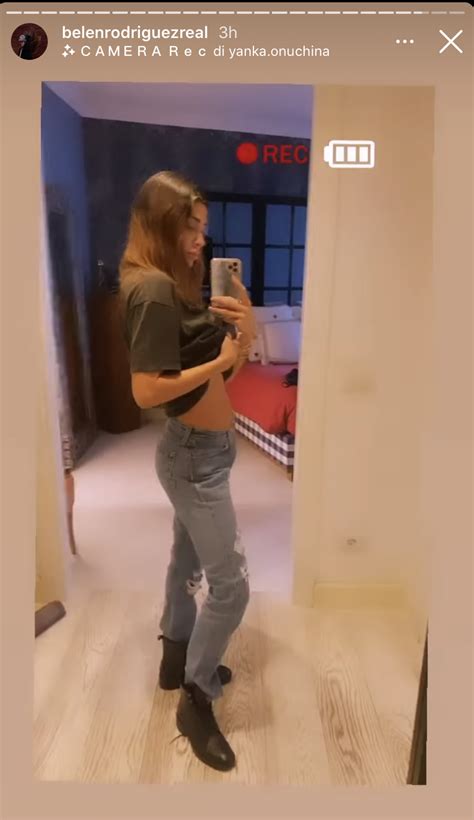 Stando alle fonti consultate dalla rivista edita da cairo editore belen rodriguez avrebbe superato da poco il terzo mese. Belen Rodriguez e quel pancino sospetto: è incinta? - Bigodino