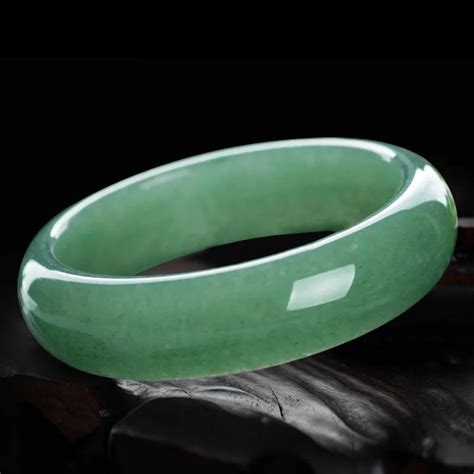 Drop Shipping High Quality Natural Green DONGLING Jades Bangles