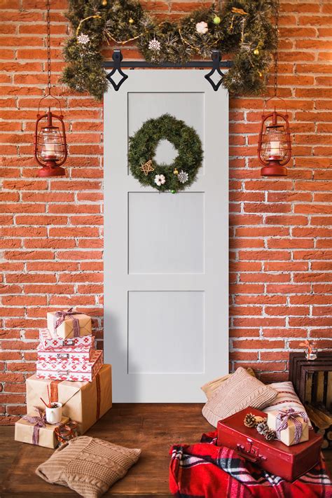 Deck Your Door with a Christmas Wreath this Year - BarnDoorz.com