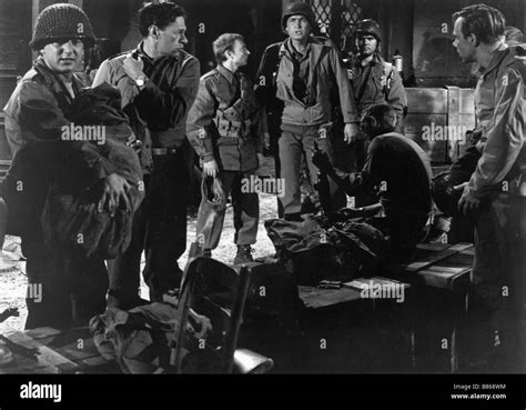 Hell Is For Heroes Year 1962 Usa Director Don Siegel Fess Parker