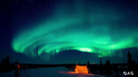 Beautiful Timelapse Video Of Northern Lights Aurora Borealis Over