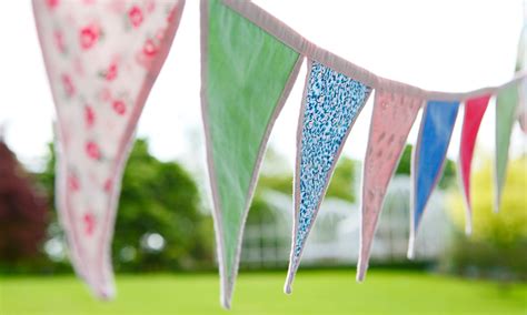 How To Make Bunting For Your Campsite Or Garden Life And Style The