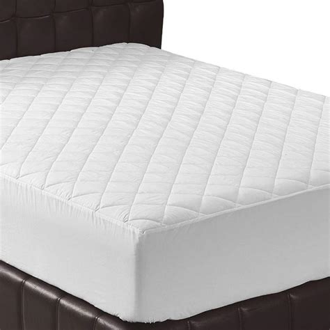 The pillow top part of the mattress cover and provides the surface with a plush and luxurious sensation. Queen Size Mattress Pad Soft Plush Fitted Pillow Top Bed ...