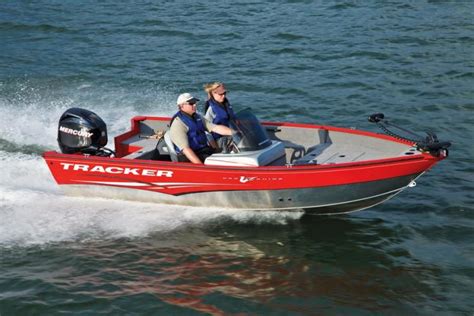 Research 2013 Tracker Boats Pro Guide V 16 Sc On