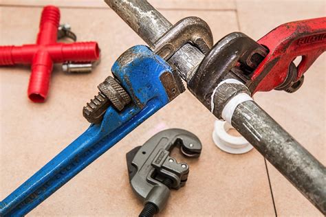 Do plumbers do free estimates. How Do I Choose a Plumber UK? | Free Flow Plumbers Kings Lynn