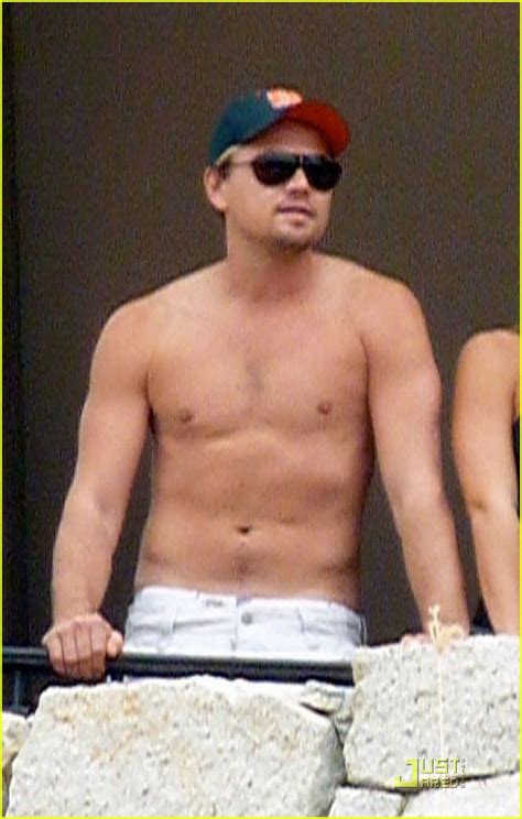 Leonardo Dicaprio Shirtless And Tempting Poses Pix Naked Male Celebrities