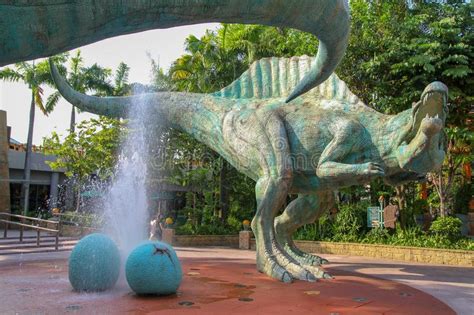 Sentosa theme park is the largest indoor inline skating rink and indoor archery field in sarawak. Sentosa,Singapore-APRIL 12,2016:The Big Gate In Front Of ...