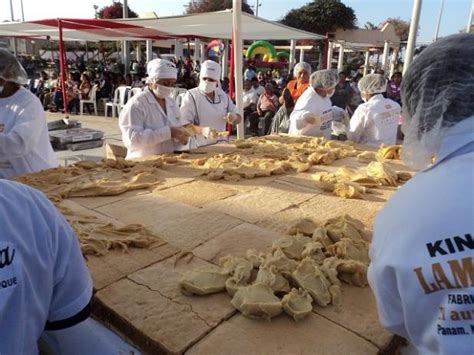 Lambayeque Se Inició La Feria Internacional Del Dulce King Kong Rpp