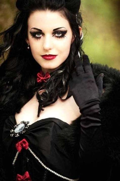 Real Gothic Girls 152