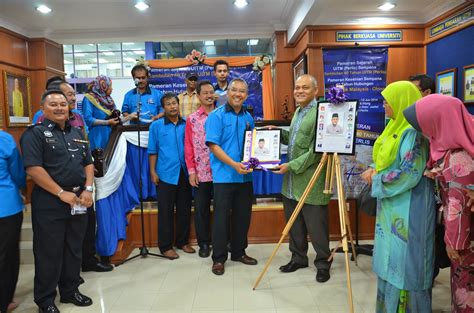 Di malaysia, semua institut pendidikan guru kampus (ipgk) ini dikelolakan oleh institut pendidikan guru malaysia kementerian pelajaran malaysia (ipgm kpm) yang bertempat di cyberjaya. Perasmian Pameran Sejarah UiTM Perlis