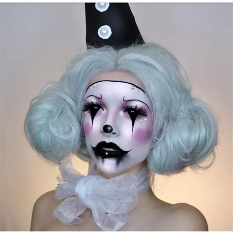 Pin By Y E On Clown Make Up Halloween Makeup Halloween Makeup Looks Halloween Makeup