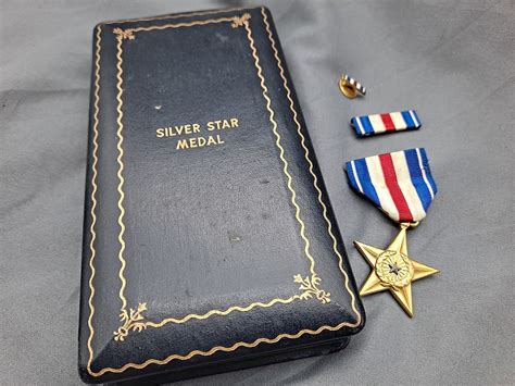 Wwii Us Silver Star Medal With Case The War Front