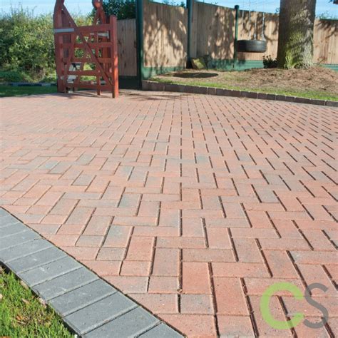 Brett Omega Brindle Block Paving 200 X 100 X 50mm Pack 976m² Country