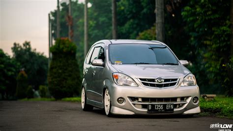 Gambar Gambar Modifikasi Daihatsu Xenia Terlengkap | Modifikasi Mobil Sedan