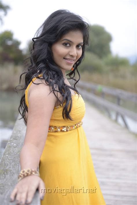 Redwine Malayalam Anjali Hot And Sexy Mallu Tamil Telugu Glamourus