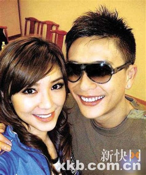 郭碧婷黄宗泽牵手《复刻回忆》 happy camp recap【湖南卫视官方版】 我知道你的秘密: 黃宗澤偷腥狼吻辣妹曝光 女友胡杏兒聞訊驚呆(圖) - 娛樂 - 國際線上