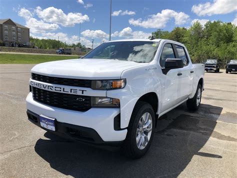 Fox Chevrolet Cadillac Ltd In Fredericton 2020 Chevrolet Silverado