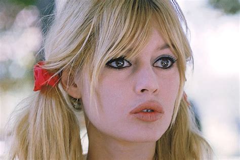 Los Mejores Peinados Y Looks De Belleza De Brigitte Bardot Vogue Espa A