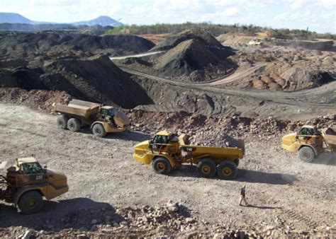 Zimbabwes Jr Goddard Gets Earthmoving Contract For Arcadia Lithium