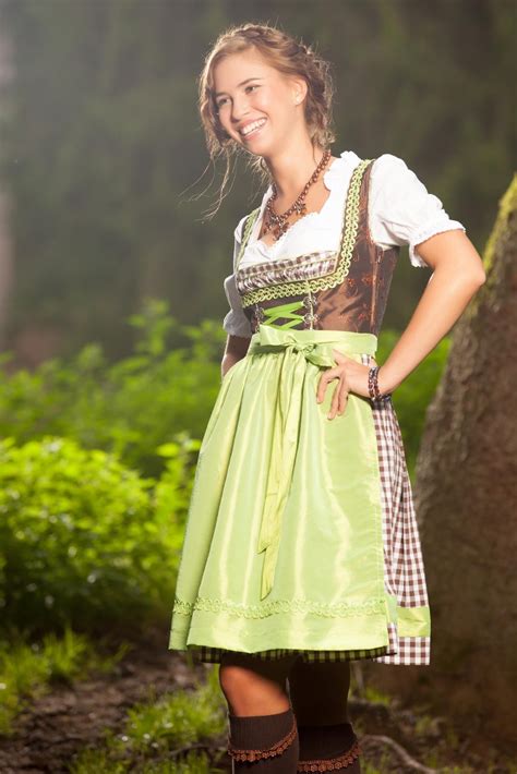 fesche madl marjo dirndls german women historical costume sweet dress wearing dress