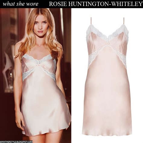 What She Wore Rosie Huntington Whiteley In Light Pink