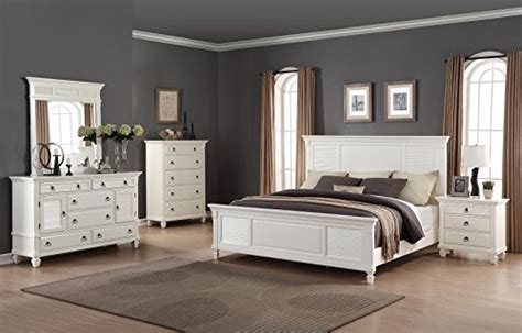 Roundhill Furniture Regitina Furniture Bedroom Set Queen White