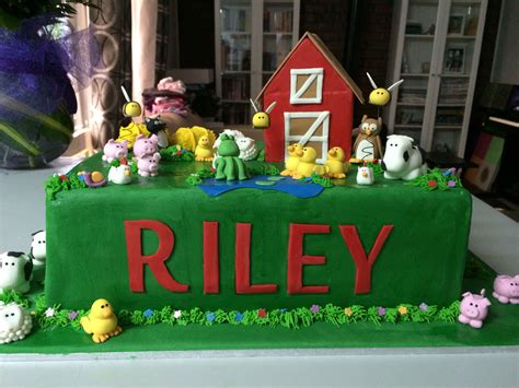riley s 1st birthday cake 1st birthday cake holiday novelty christmas