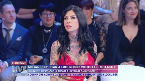Megan Inky Conosciamola Live Non La D Urso Video Mediaset Infinity