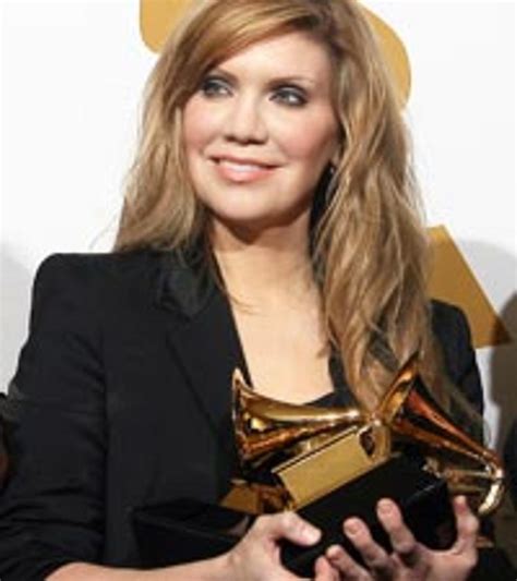 Alison Krauss Recalls Jaw Dropping Grammy Moment
