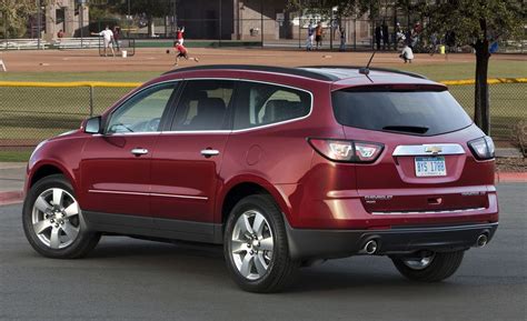 2017 Chevrolet Traverse Review Pricing And Specs