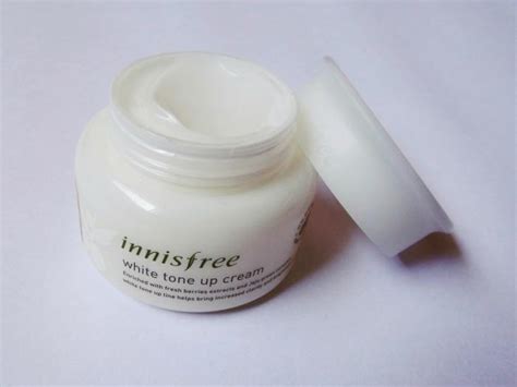 You actually can use both either for morning or night skincare routine. Innisfree White Tone Up Cream Review | Makeupandbeauty.com