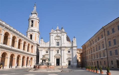 La Scala Santa Di Loreto Riviera Del Conero