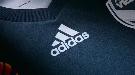 This is a mod for pro evolution soccer 2011 video game. Melbourne Victory 16/17 Adidas Home Kit | 16/17 Kits ...