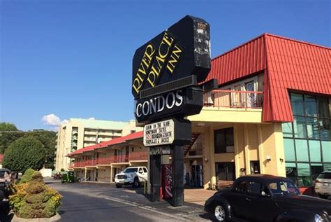 Maybe you would like to learn more about one of these? Pigeon Forge Cabins & Hotels | Lodging Deals in Pigeon ...