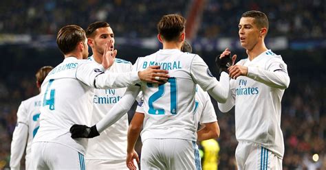 Während der bvb im fernduell gegen nikosia den dritten platz in der gruppe h. Real Madrid 3-2 Borussia Dortmund: Lucas Vazquez hits ...