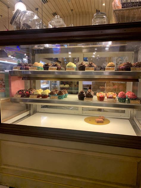The Big Chill Cakery Dlf Mall Of India Sector 18 Noida Delhi Ncr