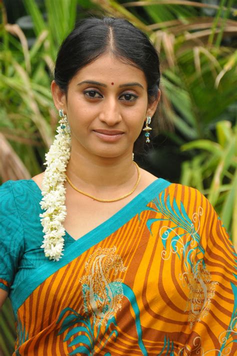 Pandian store serial actress meena hema kumar dubshmash vedios. all4i: Telugu TV Serial actress Meena photos gallery