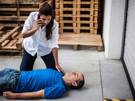 What To Do If Someone Faints In Work Learn How Training