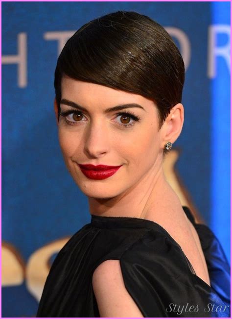 5 105 047 tykkäystä · 3 660 puhuu tästä. Anne Hathaway's Makeup and Beauty Secrets - Star Styles | StylesStar.Com