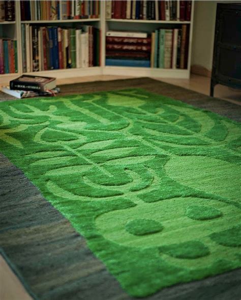Pin By Hanan Ashoshan On Dream House Green Carpet Contemporary Rug