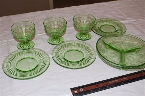green uranium depression glassware bodnarus auctioneering