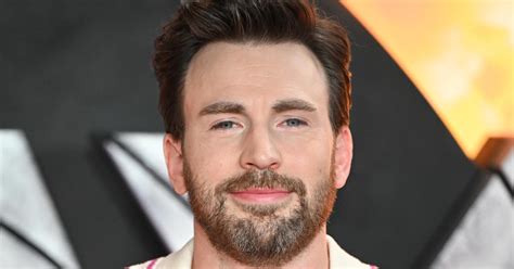Chris Evans Named “sexiest Man Alive” By People Magazine The Live Usa
