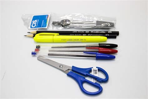 Materiais Escolares Para 7 Ano