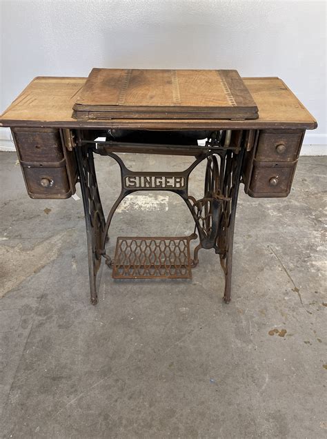 Antique Sewing Machine Table Values Explained LoveToKnow, 54% OFF