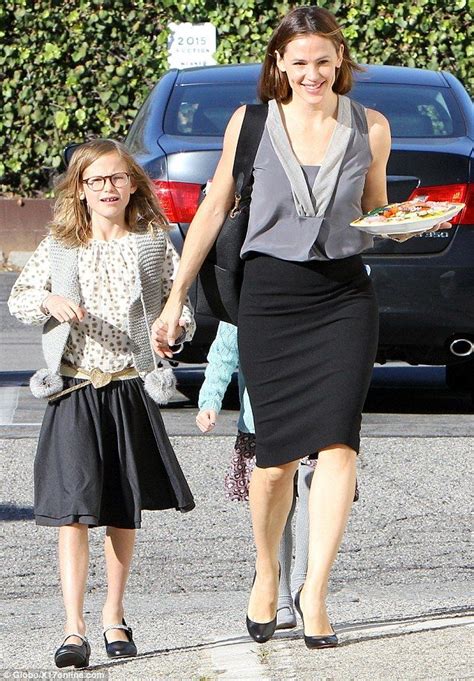 Jennifer Garner Shows Off Toned Arms In Modest Outfit On Sunday