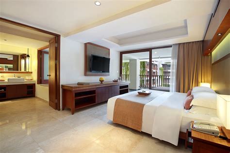 Deluxe Suite With Spa Bath 60 Sqm The Magani Hotel And Spa Legian