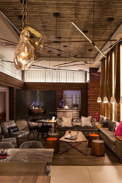 How To Style A Hotel Lobby Using Modern Lights