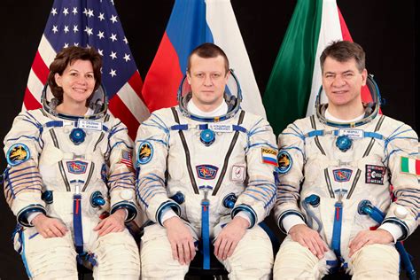 Esa Presseeinladung Esa Astronaut Paolo Nespoli Und Internationale